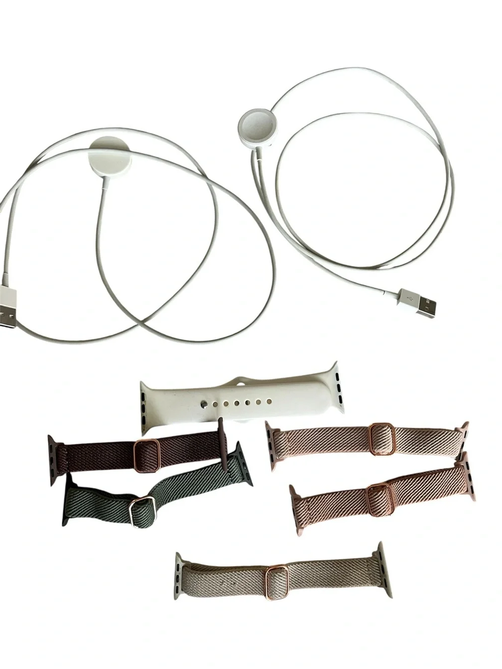 Apple Watch Series 2 42mm + 6 Bands + 2 Chargers Bundle